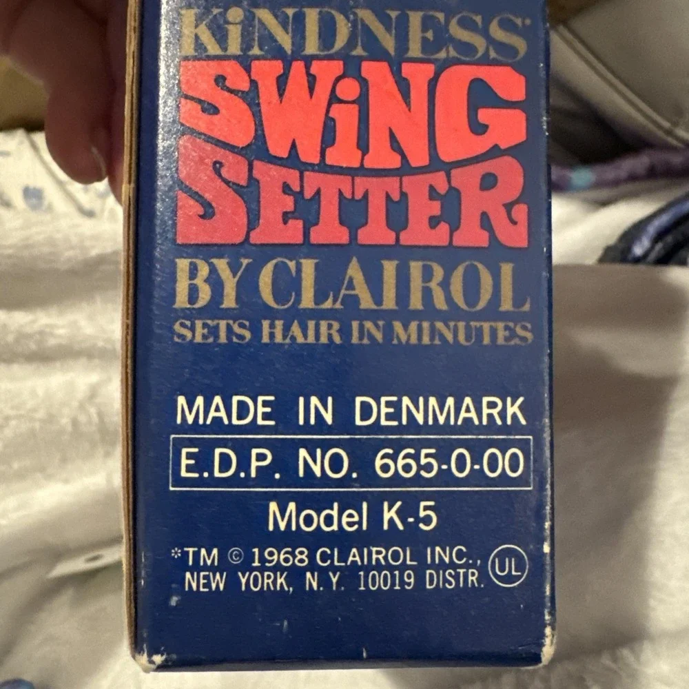 Kindness Swing Setter by Clairol Hot Rollers K-5 Vintage 1968 NOB NO PINS‎